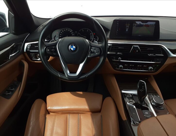 BMW Řada 5 9