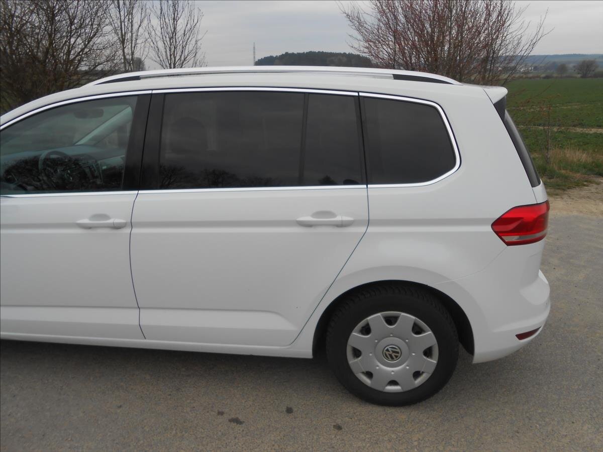Volkswagen Touran Kombi 2,0 l 110 kw