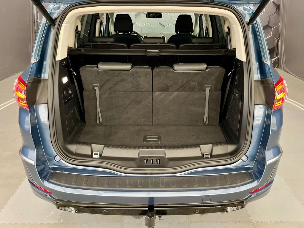 Ford S-MAX MPV 2,5 l 140 kw