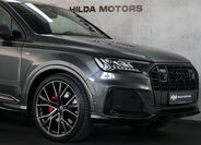 Audi Q7 5