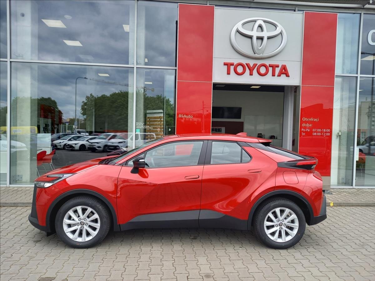 Toyota C-HR Hatchback 1,8 l 103 kw