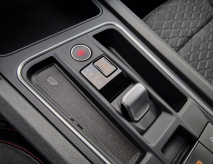 Seat Leon Kombi 2,0 l 110 kw