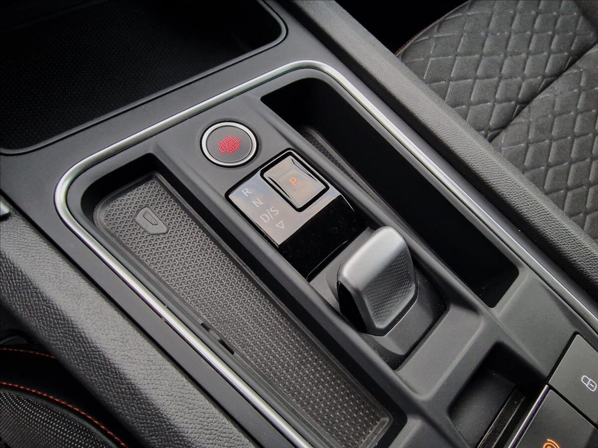 Seat Leon Kombi 2,0 l 110 kw