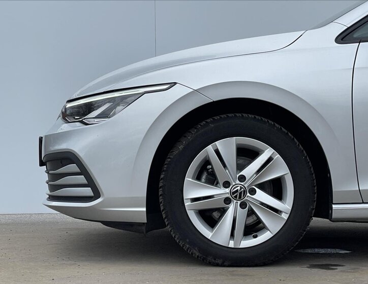 Volkswagen Golf Kombi 1,5 l 110 kw