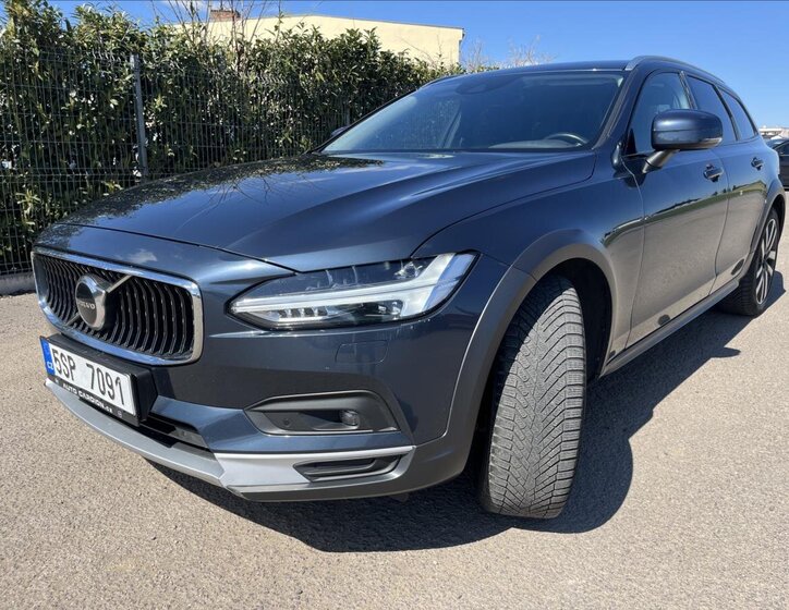 Volvo V90 Kombi 2,0 l 145 kw