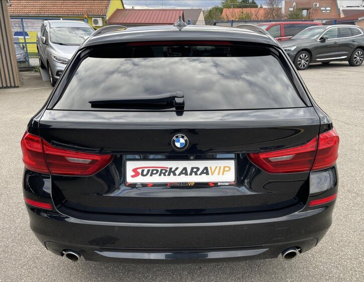 BMW Řada 5 Kombi 2,0 l 140 kw