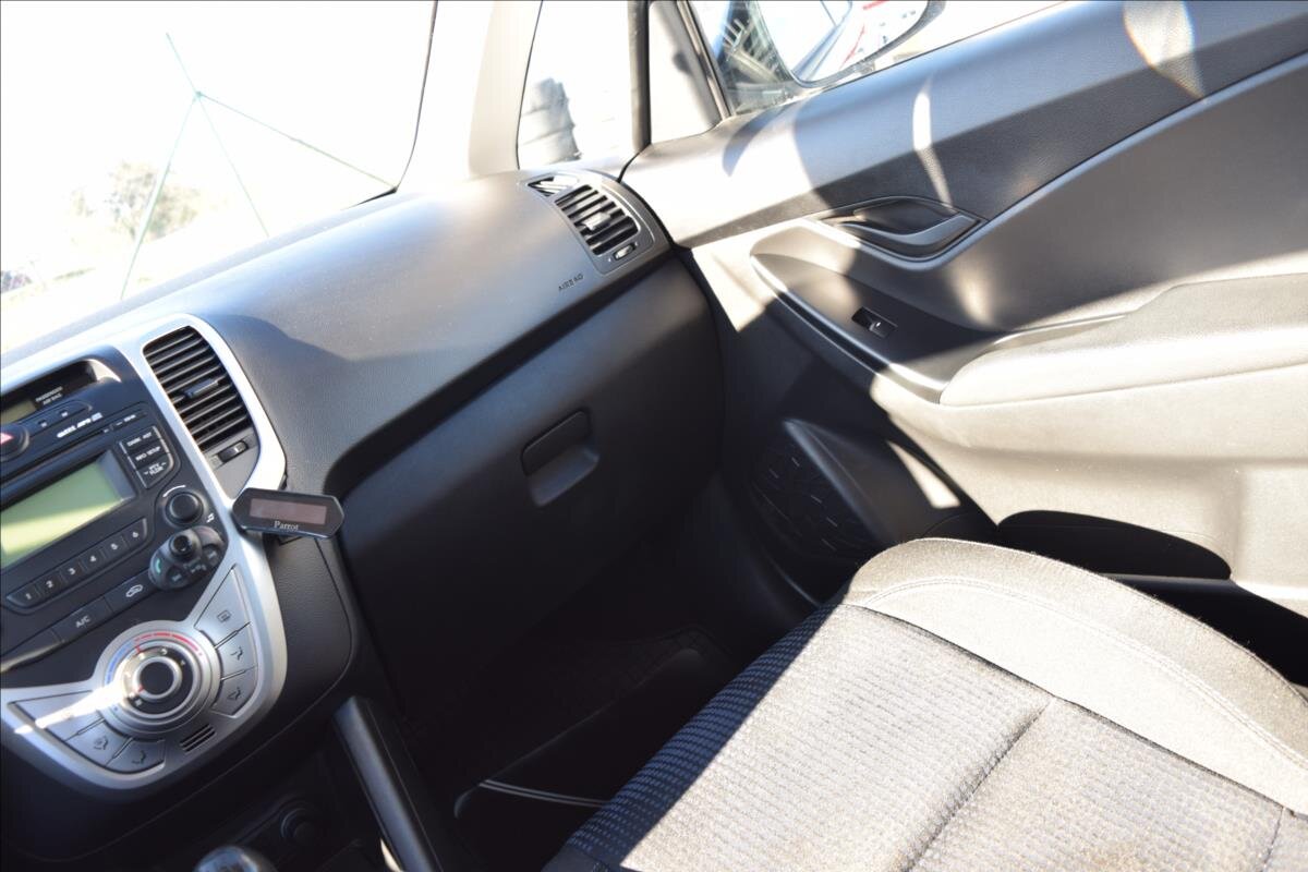 Hyundai ix20 Kombi 1,6 l 85 kw