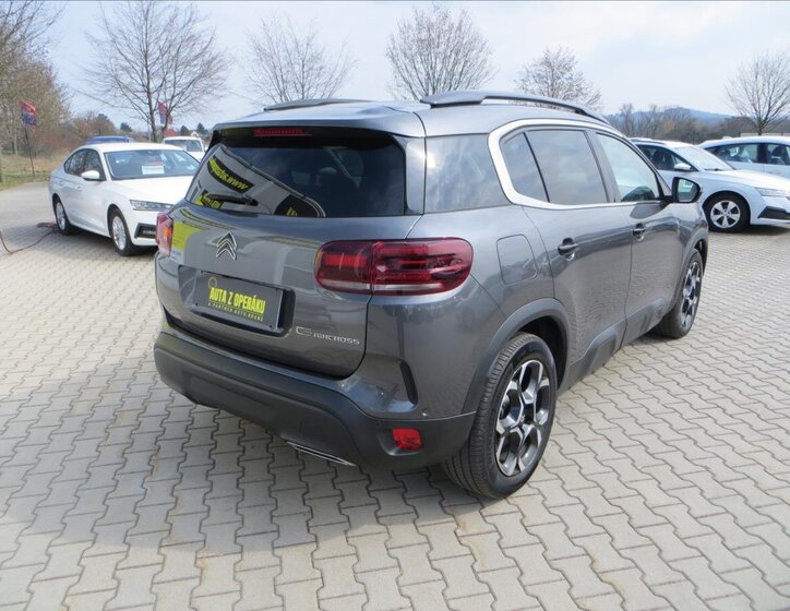 Citroën C5 Aircross SUV / Terénní 1,5 l 96 kw