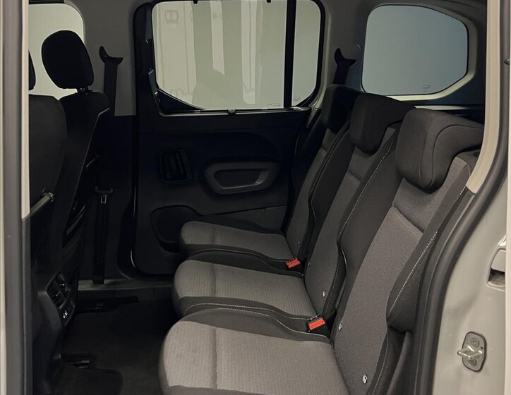 Toyota ProAce City Verso MPV 1,5 l 96 kw