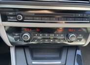 BMW Řada 5 Kombi 3,0 l 180 kw