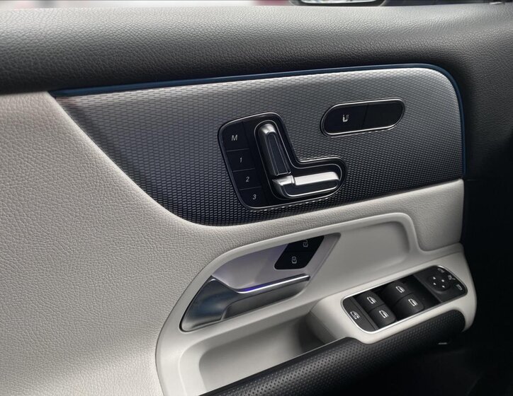 Mercedes-Benz GLB SUV / Terénní 2,0 l 110 kw