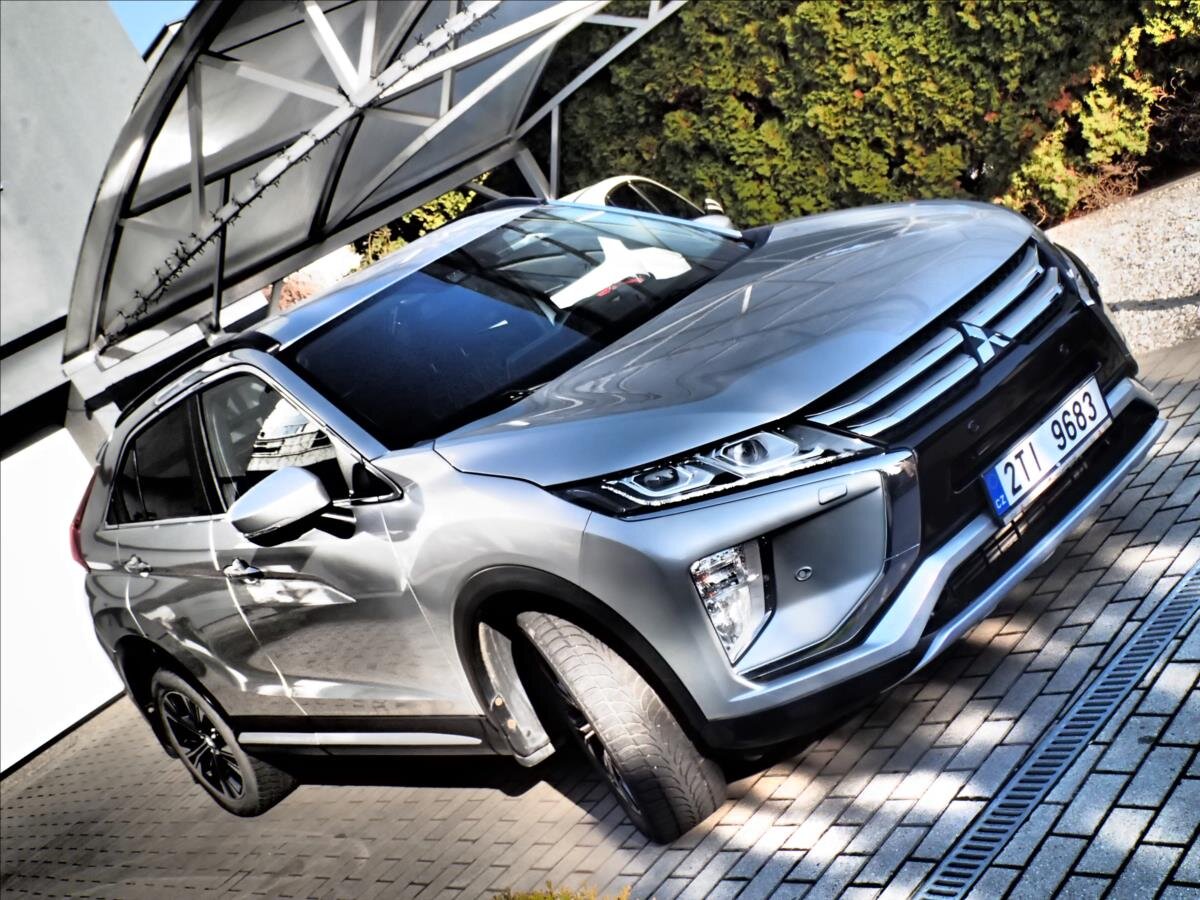 Mitsubishi Eclipse Cross Kombi 1,5 l 120 kw