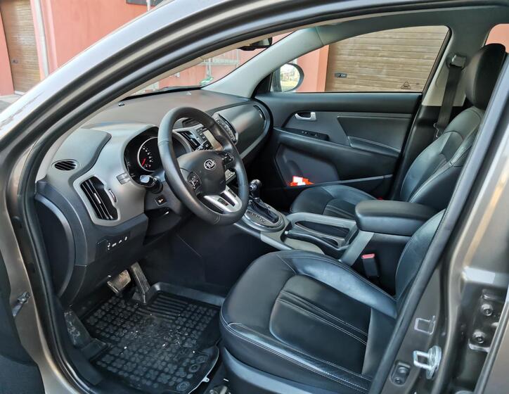 KIA Sportage 11