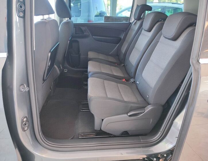 Volkswagen Sharan 10