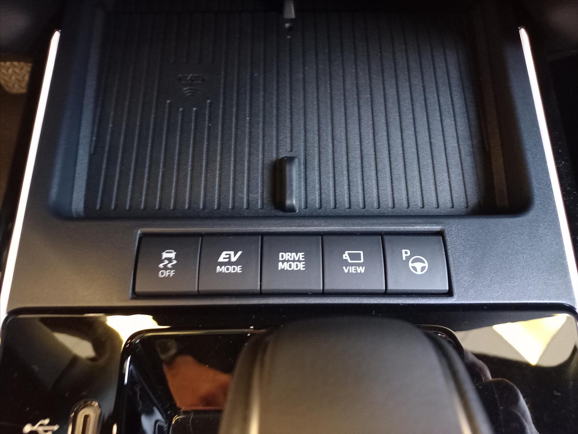 Toyota Corolla Cross CUV 2,0 l 112 kw