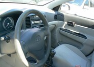 Hyundai Accent 10