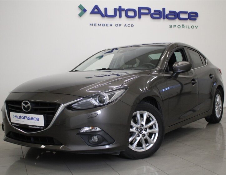 Mazda 3 1