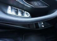 Mercedes-Benz Třídy E 13