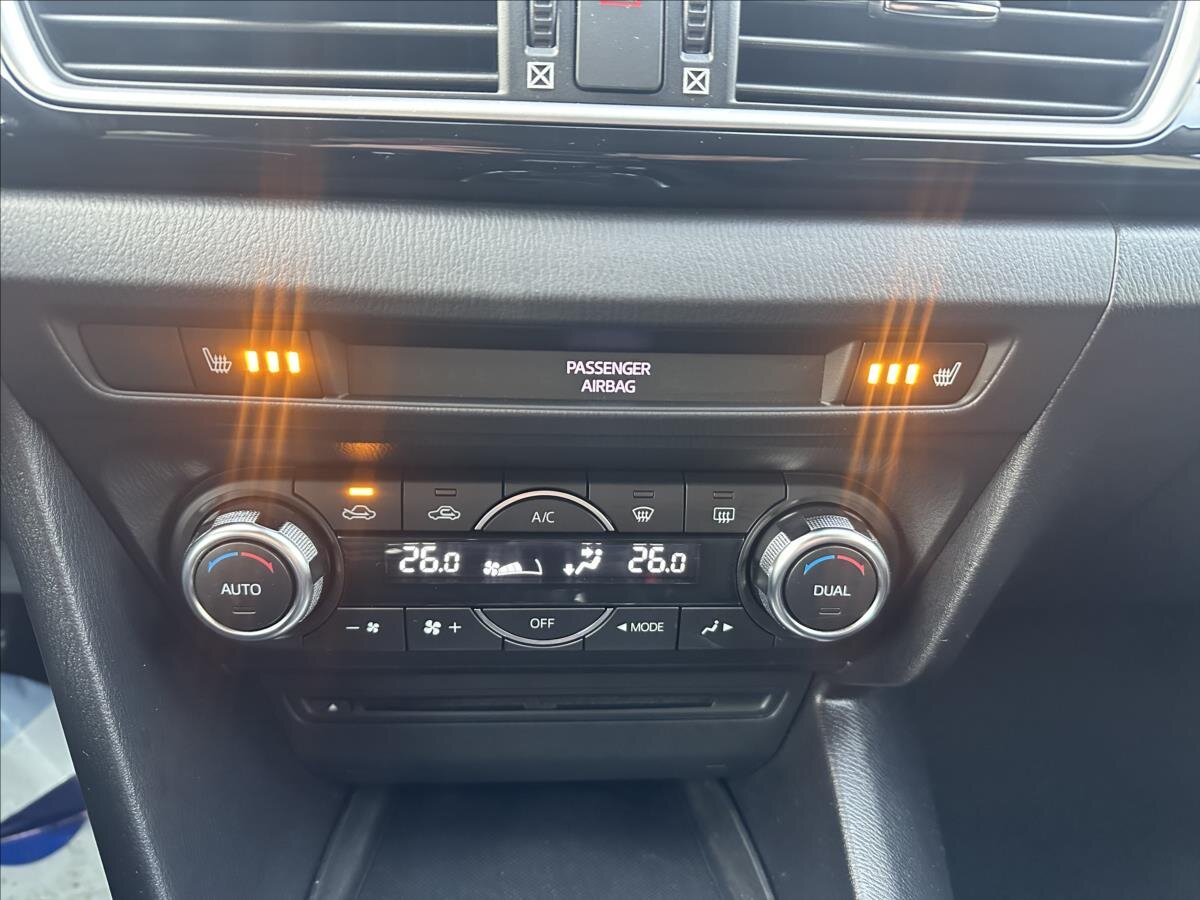 Mazda 3 Hatchback 2,0 l 121 kw