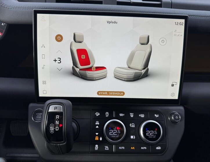 Land Rover Defender 27