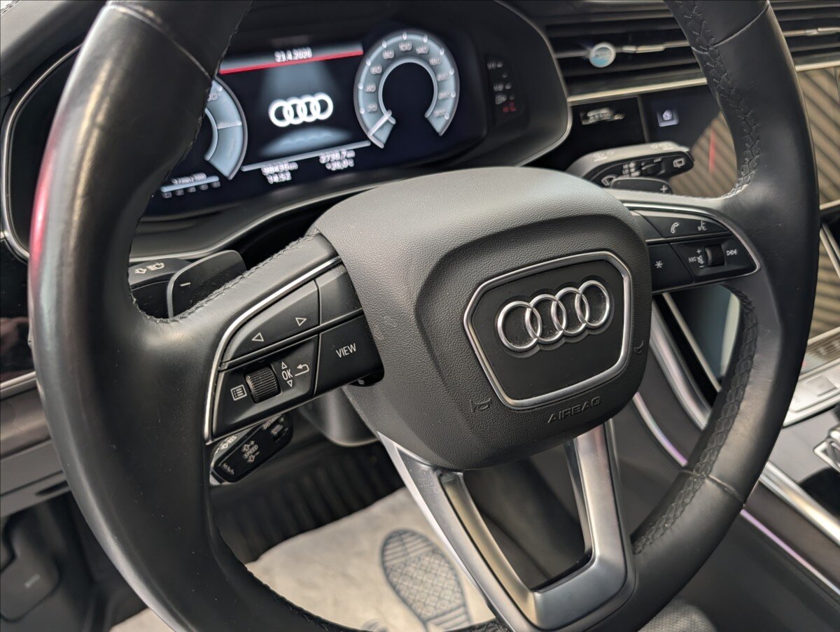 Audi Q8 Hatchback 3,0 l 250 kw