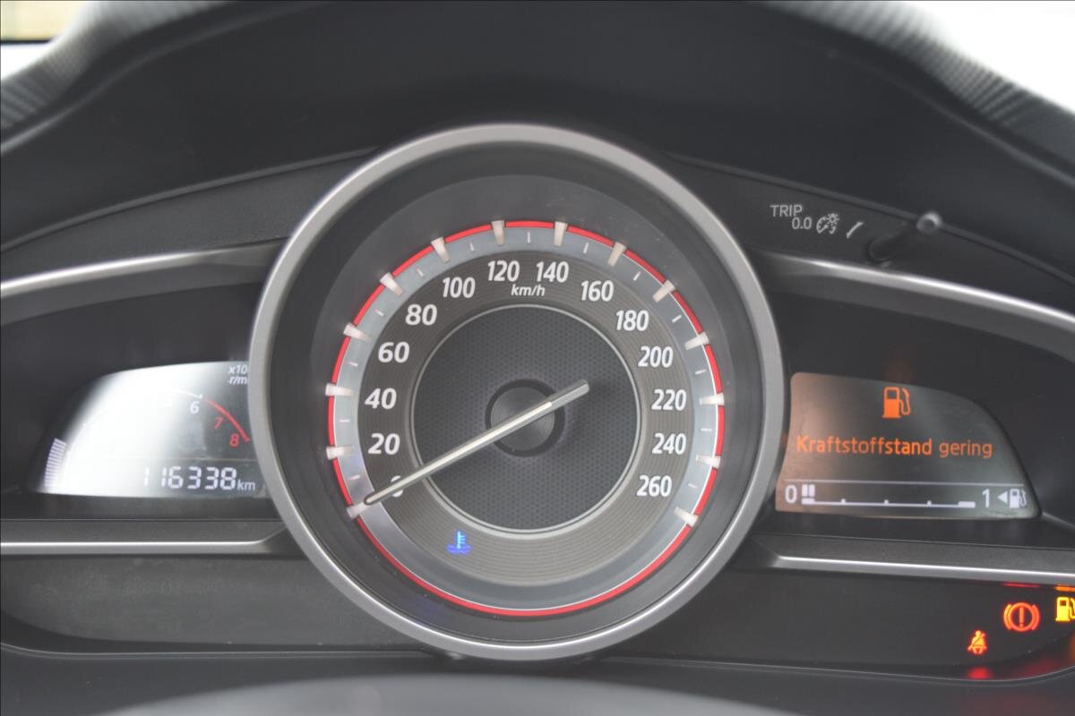 Mazda 3 Sedan / Limuzína 1,5 l 74 kw