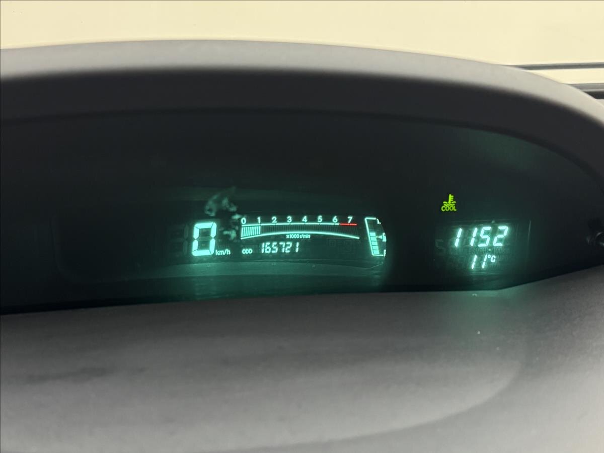 Toyota Yaris Hatchback 1,3 l 64 kw