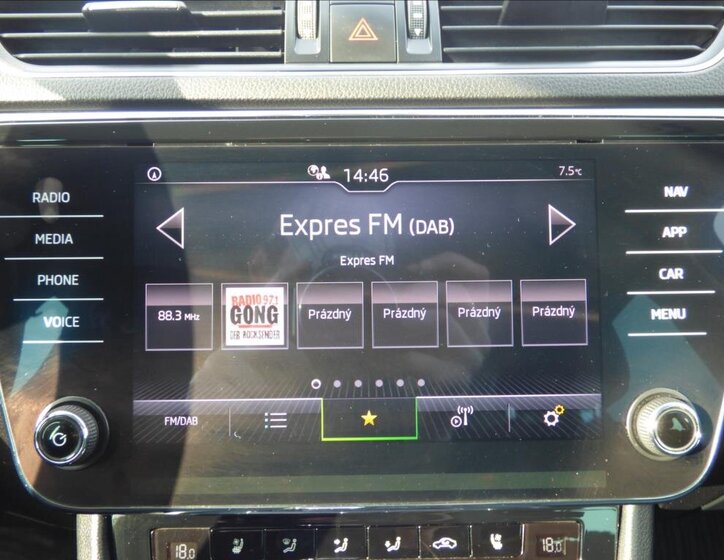 Škoda Superb Kombi 2,0 l 110 kw