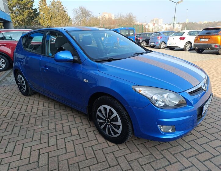 Hyundai i30 Hatchback 1,4 l 80 kw