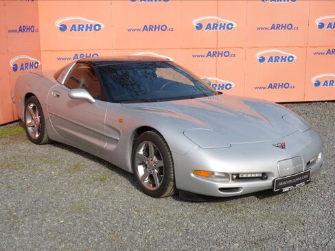 Chevrolet Corvette Kupé 5,7 l 253 kw