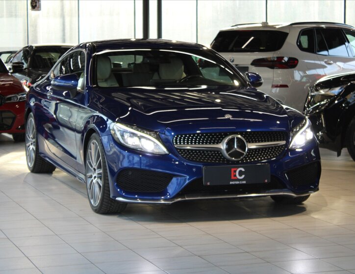 Mercedes-Benz Třídy C Kupé 2,1 l 150 kw
