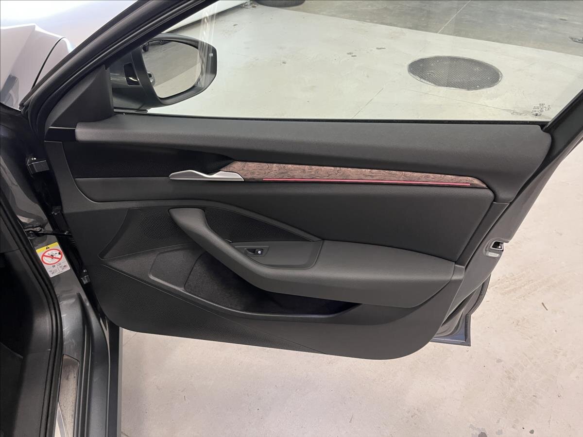 Škoda Superb Kombi 2,0 l 110 kw