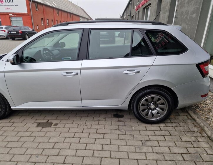 Škoda Fabia Kombi 999,0 70 kw