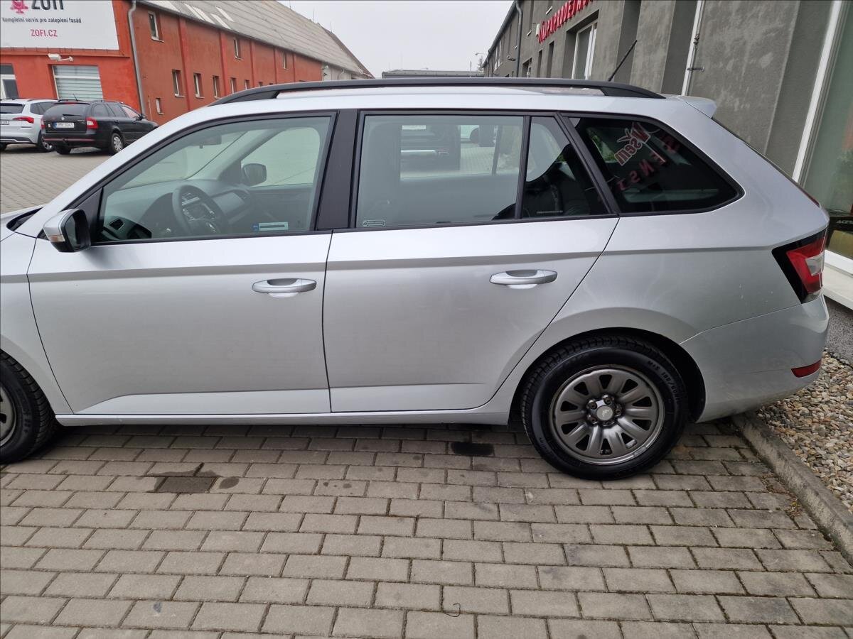 Škoda Fabia Kombi 999,0 70 kw