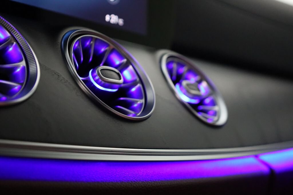 Mercedes-Benz CLS Sedan / Limuzína 2,0 l 195 kw