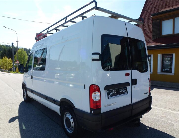 Renault Master Skříň 2,5 l 88 kw