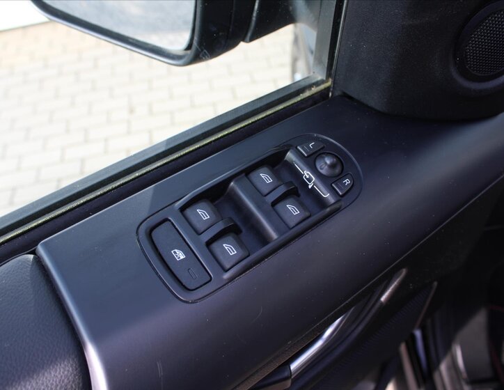 Land Rover Freelander 20