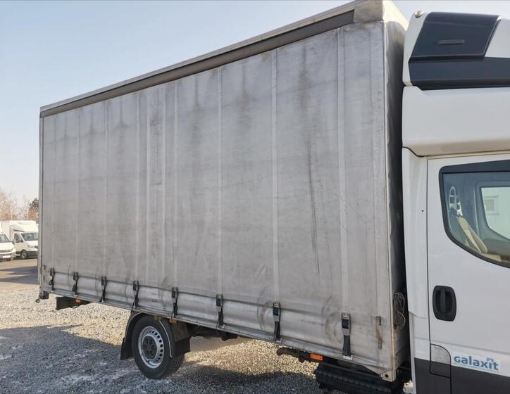Iveco Daily 18