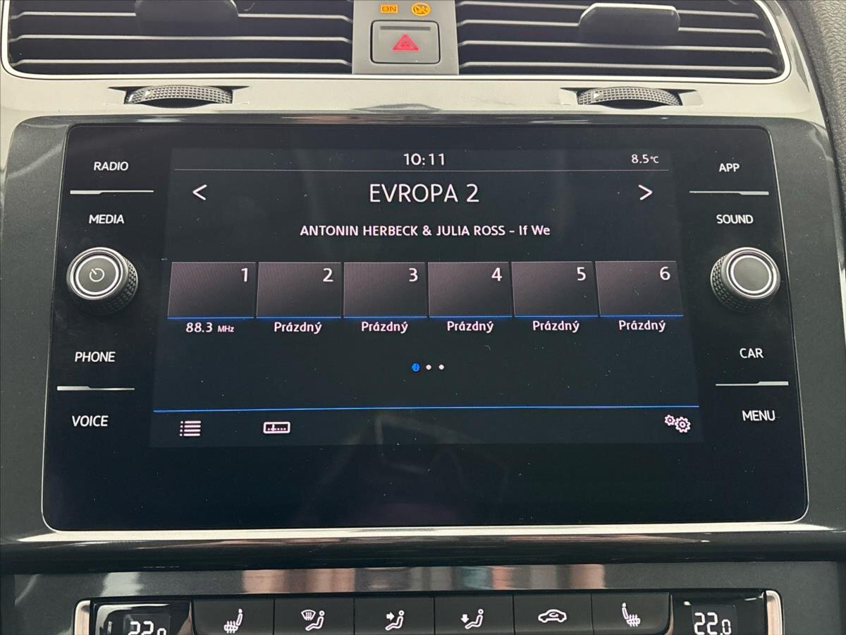 Volkswagen Golf Kombi 1,5 l 96 kw