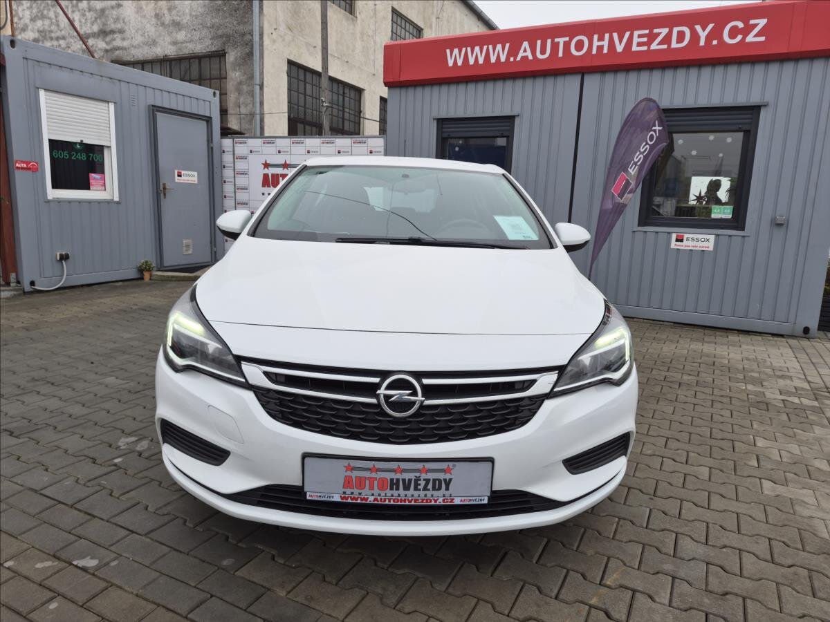 Opel Astra Hatchback 999,0 77 kw