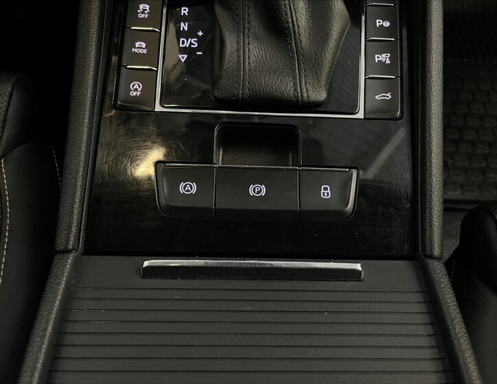 Škoda Superb Liftback 2,0 l 147 kw