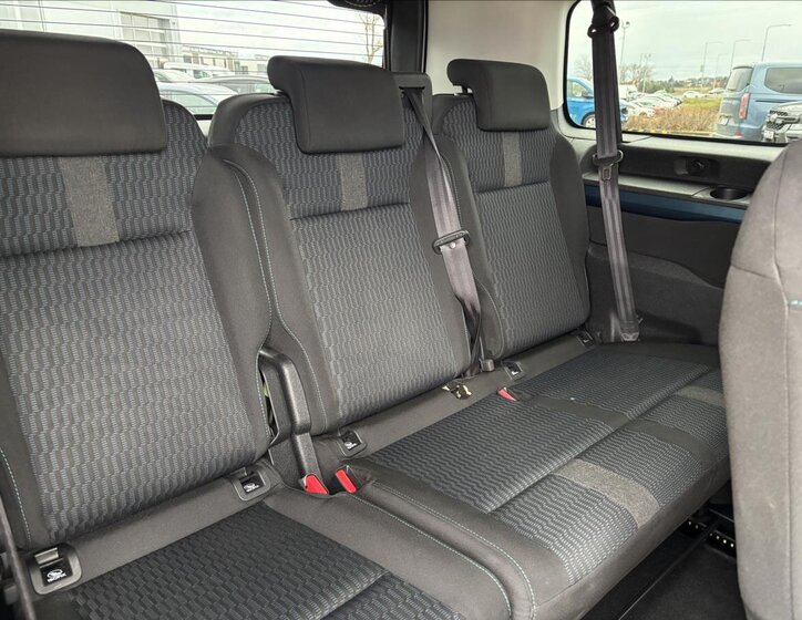 Peugeot Traveller Kombi 2,0 l 110 kw