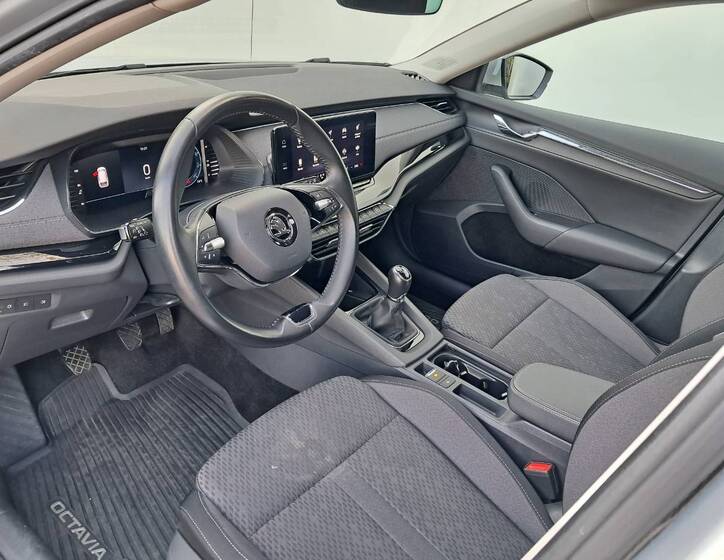 Škoda Octavia 19