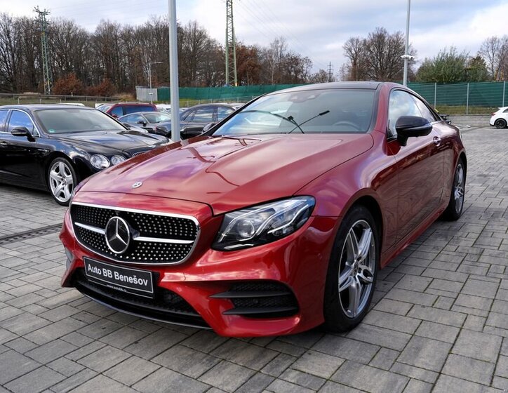 Mercedes-Benz Třídy E 2