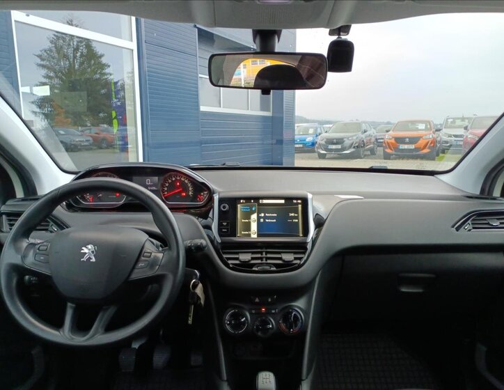 Peugeot 208 2