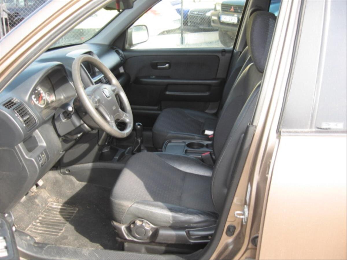 Honda CR-V Kombi 2,0 l 110 kw