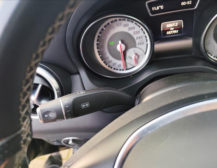 Mercedes-Benz CLA Sedan 1,6 l 115 kw