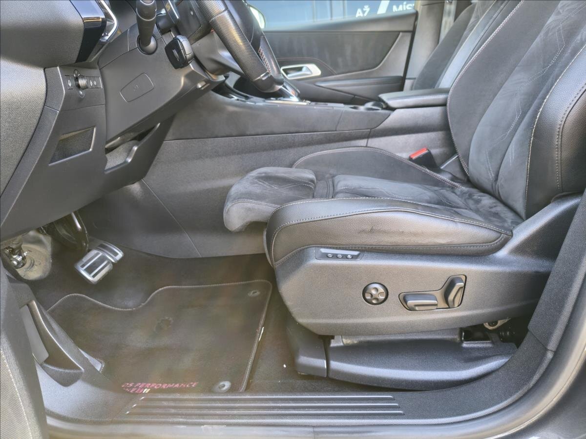 DS Automobiles DS7 Crossback SUV / Terénní 2,0 l 130 kw
