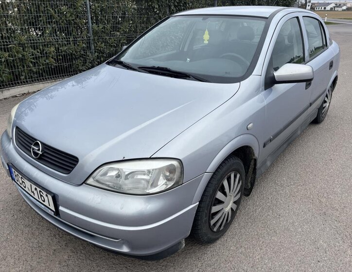 Opel Astra Hatchback 1,7 l 55 kw