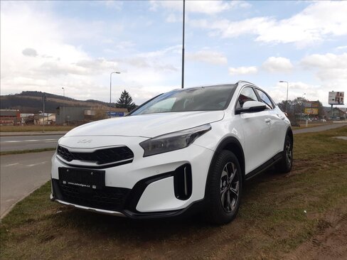 KIA XCeed SUV / Terénní 1,6 l 110 kw